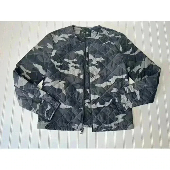 Guess Men's Irvine Camo Quilted Bomber Jacket Small Black Gray - Picture 1 of 3